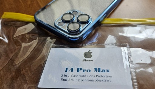 Zdjęcie oferty: iPhone 14 Pro Max Etui 2 w 1 z ochroną obiektywu