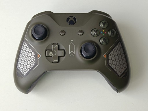 Zdjęcie oferty: XBOX ONE X/S ORYGINALNY PAD COMBAT TECH PC SKLEP