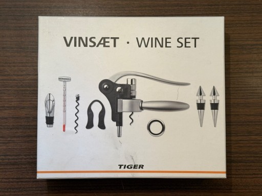 Zdjęcie oferty: VINSAET WINE SET TIGER Zestaw do wina korkociąg korek termometr inne 