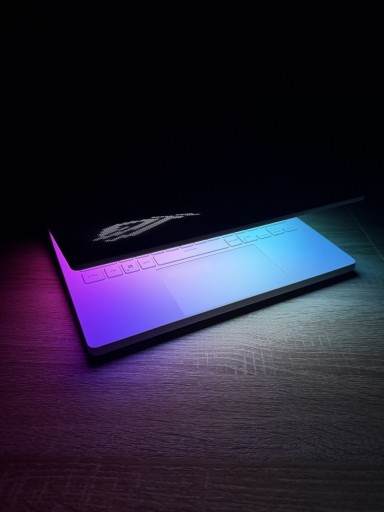 Zdjęcie oferty: ASUS ROG Zephyrus G14 R7-6800HS/32GB/1TB/RX6800S/W11 ANIME MATRIX