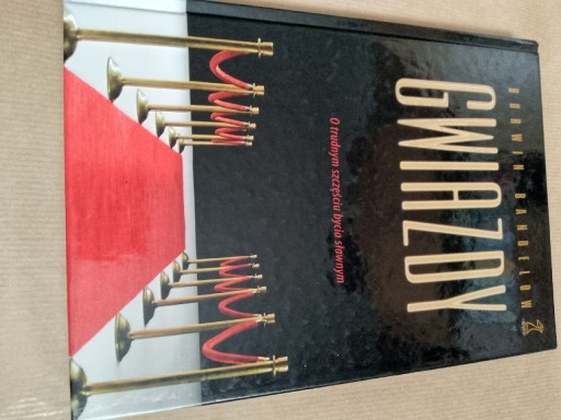 Zdjęcie oferty: BDB STAN Gwiazdy Borwin Bandelow O trudnym szczęściu bycia sławnym OKAZJA 