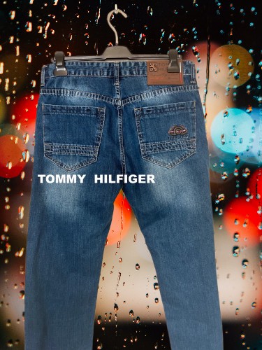 Zdjęcie oferty: Tommy Hilfiger spodnie Jeans męskie model 922 34