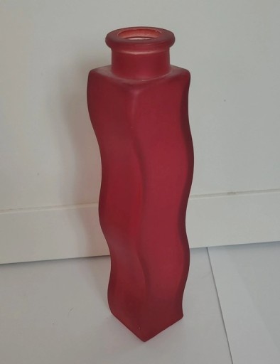 Zdjęcie oferty: IKEA czerwony wazonik