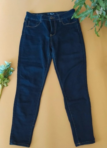 Zdjęcie oferty: Klasyczne Spodnie Dżinsowe - Długi Dżins - 42 XL