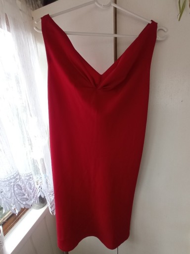 Zdjęcie oferty: Czerwona sukienka r.42 na ramiączkach 