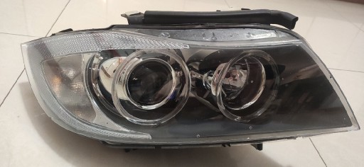 Zdjęcie oferty: Reflektor prawy przód BMW e90 Xenon 