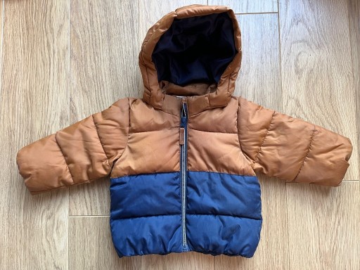 Zdjęcie oferty: HM H&M kurtka zimowa z kapturem r.74 6-9m, większa