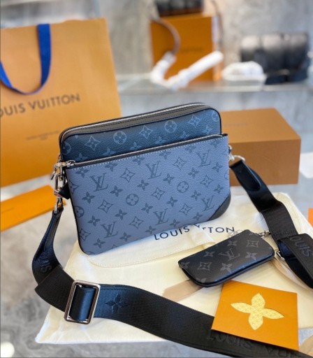 Zdjęcie oferty: Torebka Louis Vuitton Trio Messenger