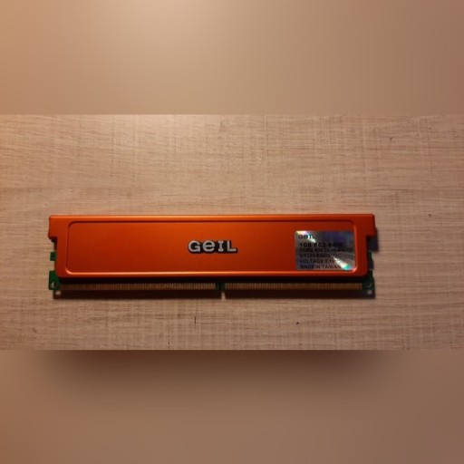 Zdjęcie oferty: 2GB ramu (1GBx2) DDR2