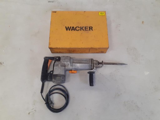 Zdjęcie oferty: MŁOT WYBURZENIOWY WACKER EHB 10/220 NR. 190 makita