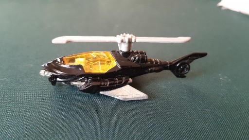 Zdjęcie oferty: Hot Wheels Batman Helicopter Batcopter