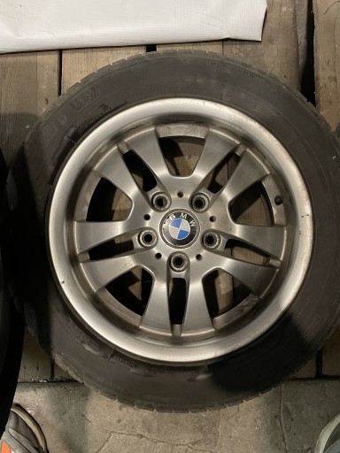 Zdjęcie oferty: Felgi oryginalne BMW styling 154 