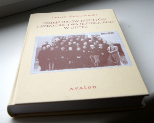 Zdjęcie oferty: Leszek Molendowski Dzieje ojców Jezuitów w Gdyni