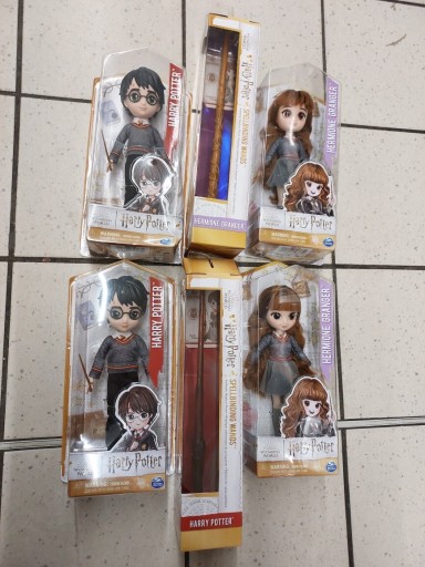 Zdjęcie oferty: Harry Potter lalka nowa cena za sztukę 