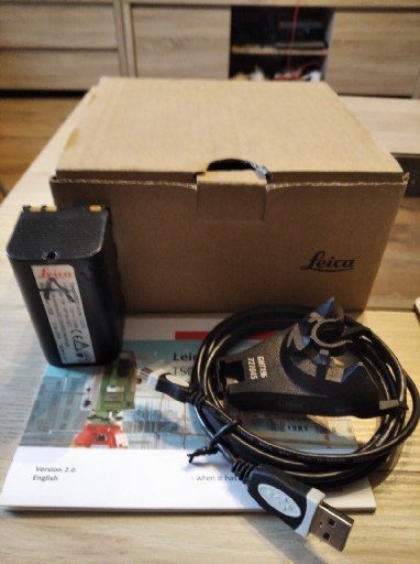 Zdjęcie oferty: Zestaw Leica Bateria Adapter Kabel USB i inne