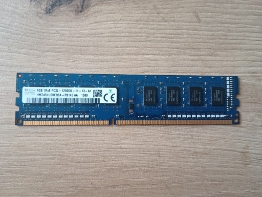 Zdjęcie oferty: Pamięć RAM DDR3 SK Hynix HMT451U6BFR8A-PB 1x4 GB