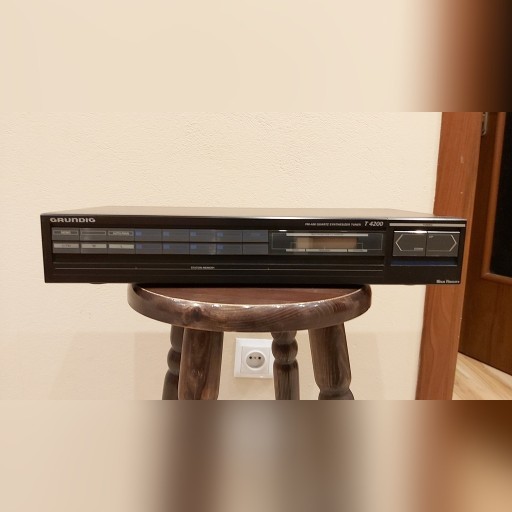 Zdjęcie oferty: Grundig Tuner T4200