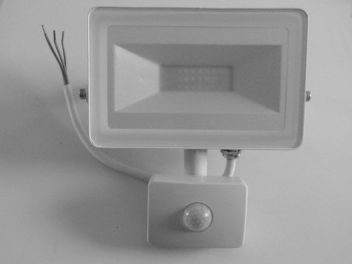 Zdjęcie oferty: Lampa LED halogen naświetlacz czujnik ruchu zmierz
