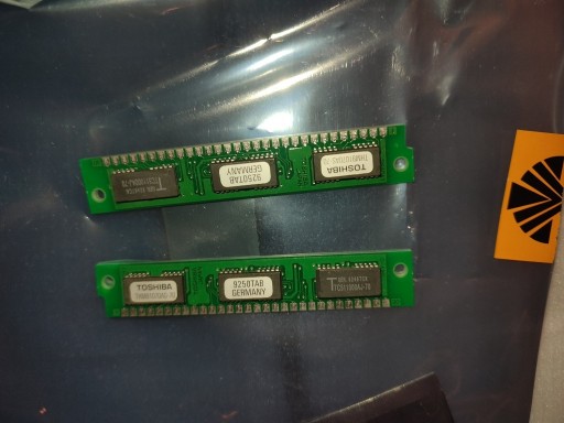 Zdjęcie oferty: 1MB 1 MB THM91070AS-70 30pin pamięć SIMM FPM RAM 1 Mx9 Parity 3 Chip 70ns