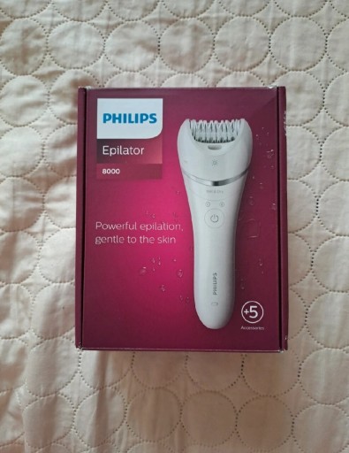 Zdjęcie oferty: Depilator PHILIPS BRE710/00 