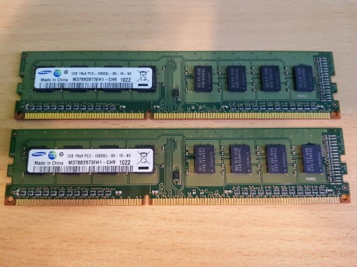 Zdjęcie oferty: Samsung DDR3 1GB PC3-10600U M378B2873EH1-CH9