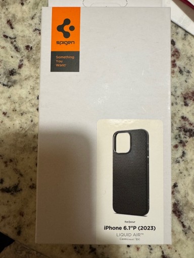 Zdjęcie oferty: Etui Spigen Liquid Air black nowy do iPhone 15PRO