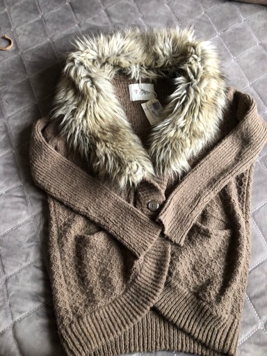 Zdjęcie oferty: Sweter Guess M z alpaką