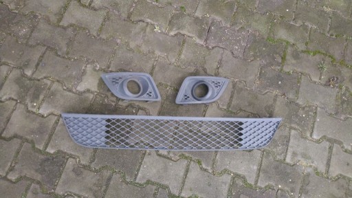 Zdjęcie oferty: ATRAPA KRATKI ZDERZAK FORD FIESTA MK6 LIFT 2005-08