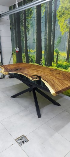 Zdjęcie oferty: Stół drewniany Suar I żywica 