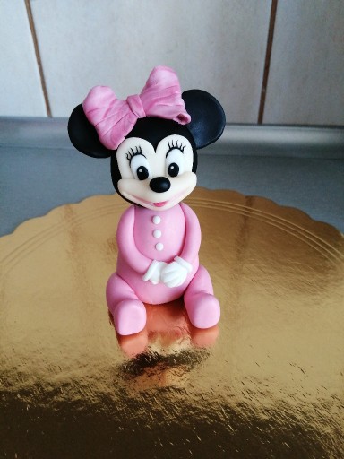 Zdjęcie oferty: baby Minnie figurka na tort myszka