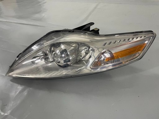 Zdjęcie oferty: Lampa przednia Lewy Przód Ford Mondeo mk 4 Lift 