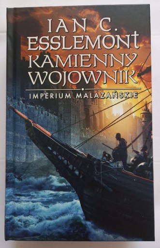 Zdjęcie oferty: Kamienny wojownik. Tom 3 Ian C.  Esslemont 