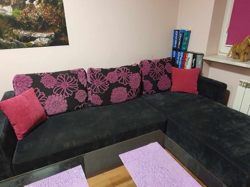 Zdjęcie oferty: duża kanapa w bardzo dobrym stanie