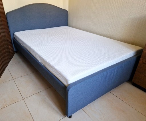 Zdjęcie oferty: Łóżko Ikea Hauga 140x200 + materac Abygda
