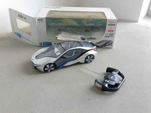 Zdjęcie oferty: Auto zdalnie sterowane