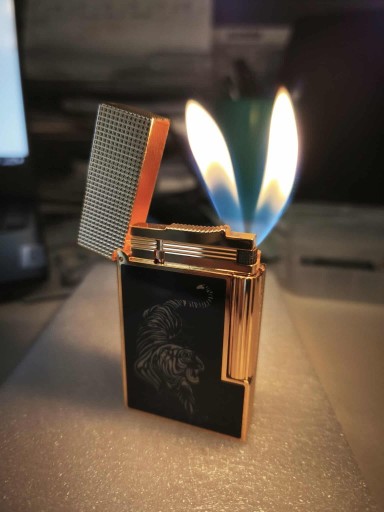 Zdjęcie oferty: Zapalniczka mosiężna ST Dupont na gaz do cygar