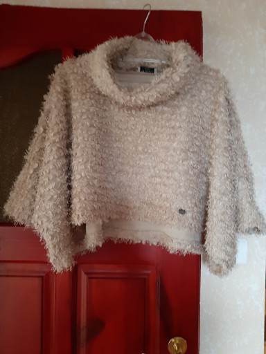 Zdjęcie oferty: Missu Design ponczo sweter narzutka roz.L