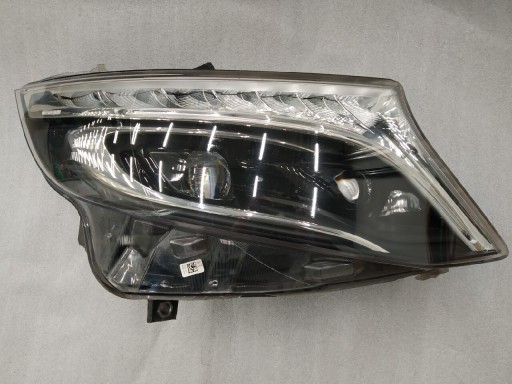 Zdjęcie oferty: Lampa przednia prawa  Vito 447 V klasa FULL LED 