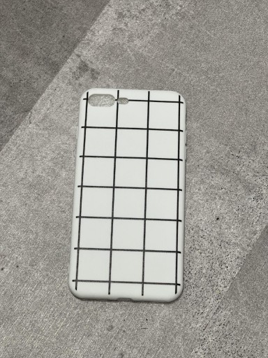 Zdjęcie oferty: Case iphone z motywem kratki