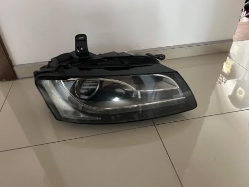 Zdjęcie oferty: Reflektor lampa prawa Audi a5 8T bi-xenon