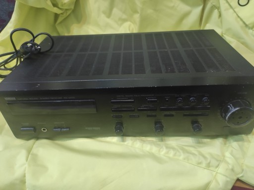 Zdjęcie oferty: Yamaha RX-V470 natural Sound stereo receiver