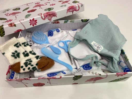 Zdjęcie oferty: Box prezentowy dla noworodka/ Gift box dla chłopca