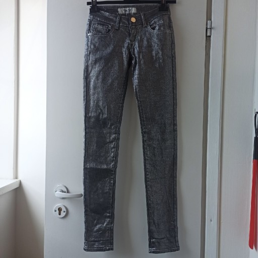 Zdjęcie oferty: Jeansy dziewczęce rurki srebrne świecące r.XS