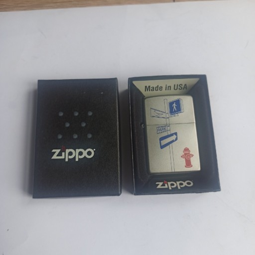 Zdjęcie oferty: Nowa zapalniczka Zippo