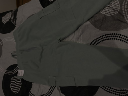 Zdjęcie oferty: Spodnie nike cargo trousers