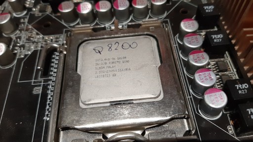 Zdjęcie oferty: Procesor Intel Core Quad Q8200 sprawny 