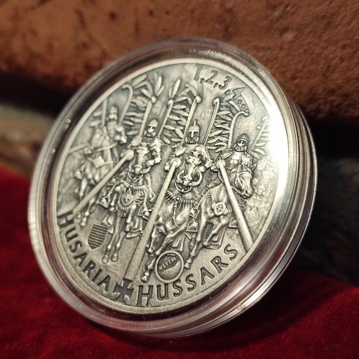 Zdjęcie oferty: Srebrna moneta Husaria STTM Priv Mark Antique 1 oz