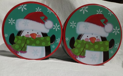 Zdjęcie oferty: Dwa Pudełka pojemniki blaszane Boże Narodzenie 2