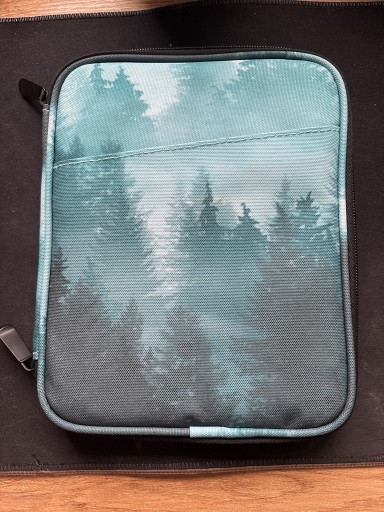 Zdjęcie oferty: Pokrowiec na tablet 6-7 cali kindle paperwhite kindle colorsoft 