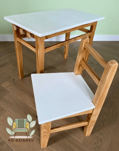 Zdjęcie oferty: Drewniany stolik i krzesełko dla dziecka 